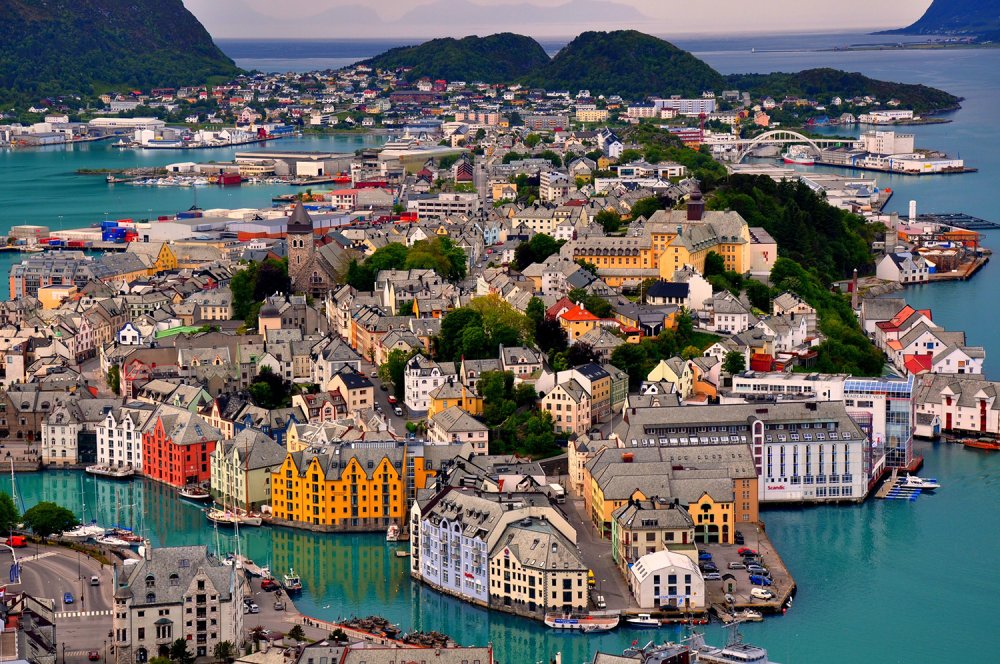 City Tours in Norway in summer