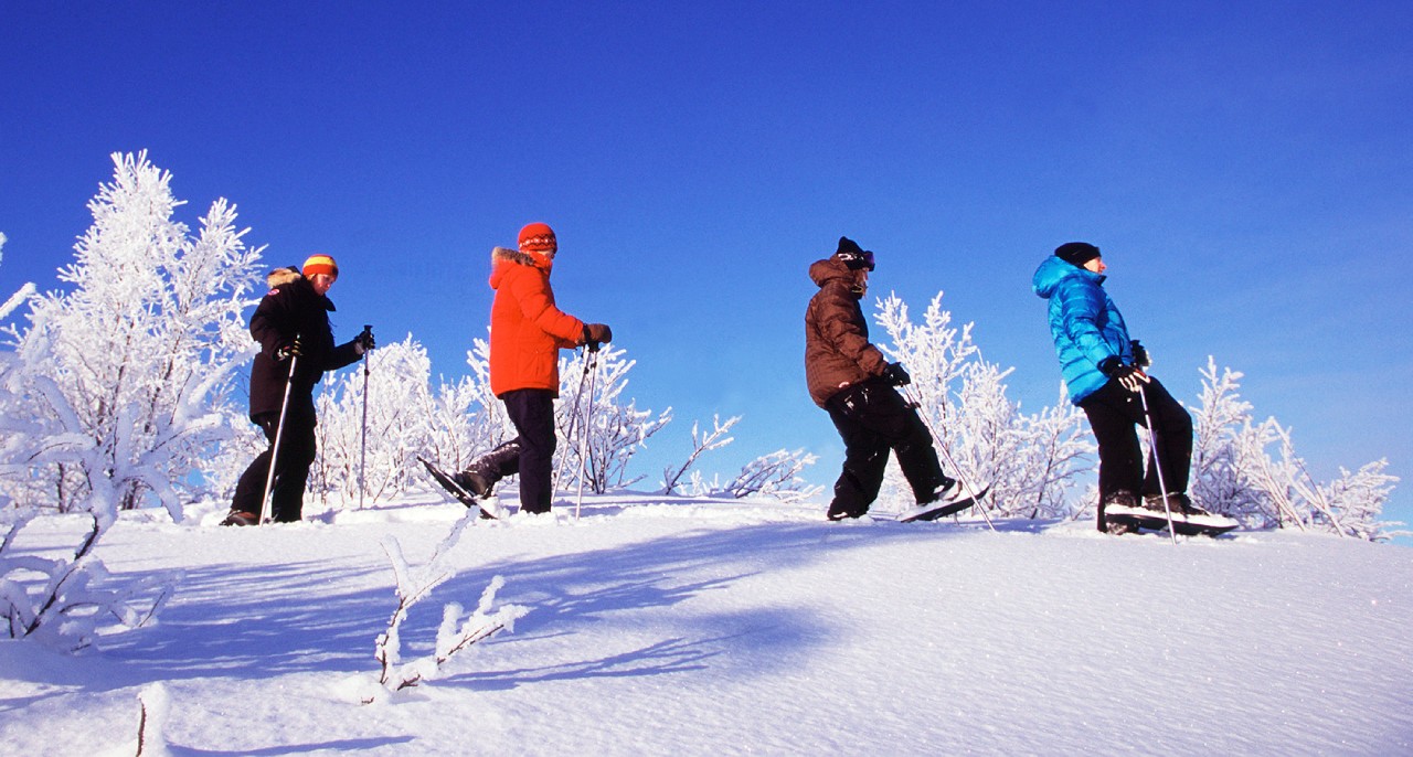 Snowshoeing with kids in Norway