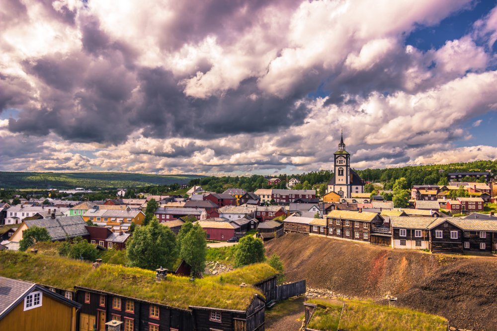 best towns to visit in norway: Røros