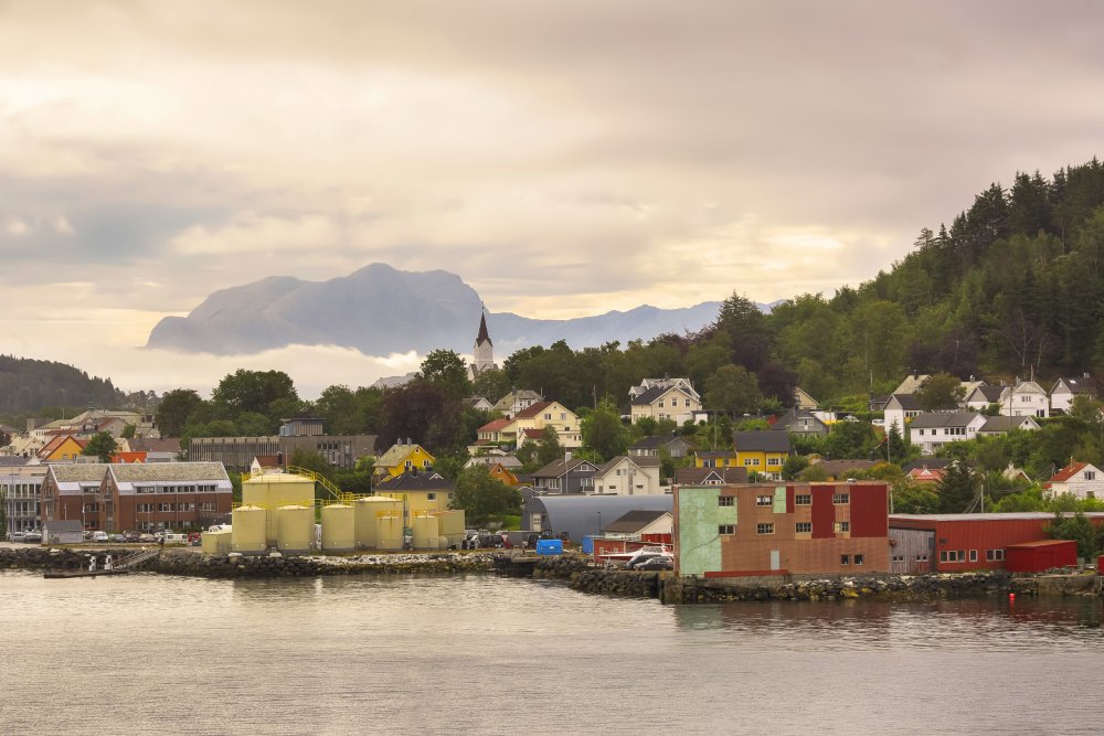 What small towns in norway are worth a visit: Florø