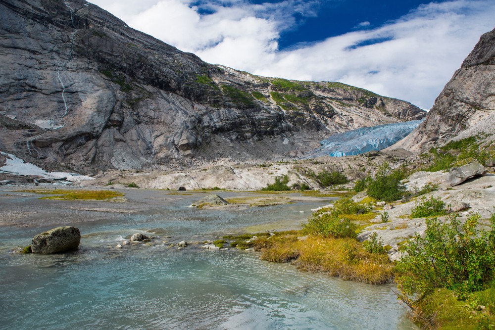 Best Glaciers to See in Norway: Briksdalsbreen