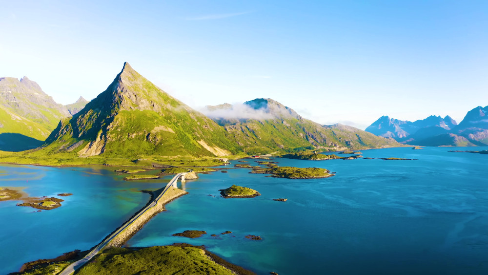 Travel from Narvik to Lofoten Archipelago, A Village. Route and Itinerary