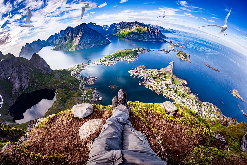 Best hiking in Lofoten Islands: top routes and trails