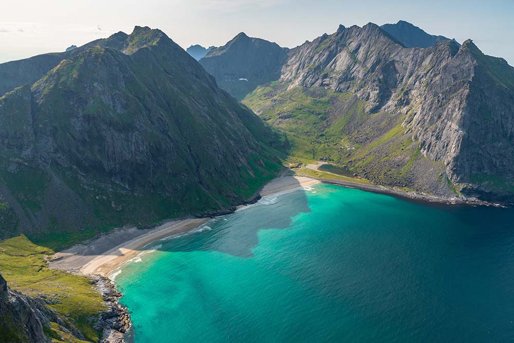 kvalvika beach and hike in lofoten islands