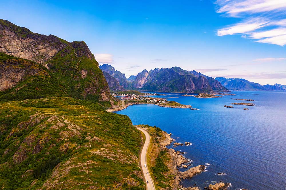 How to get around Lofoten Islands