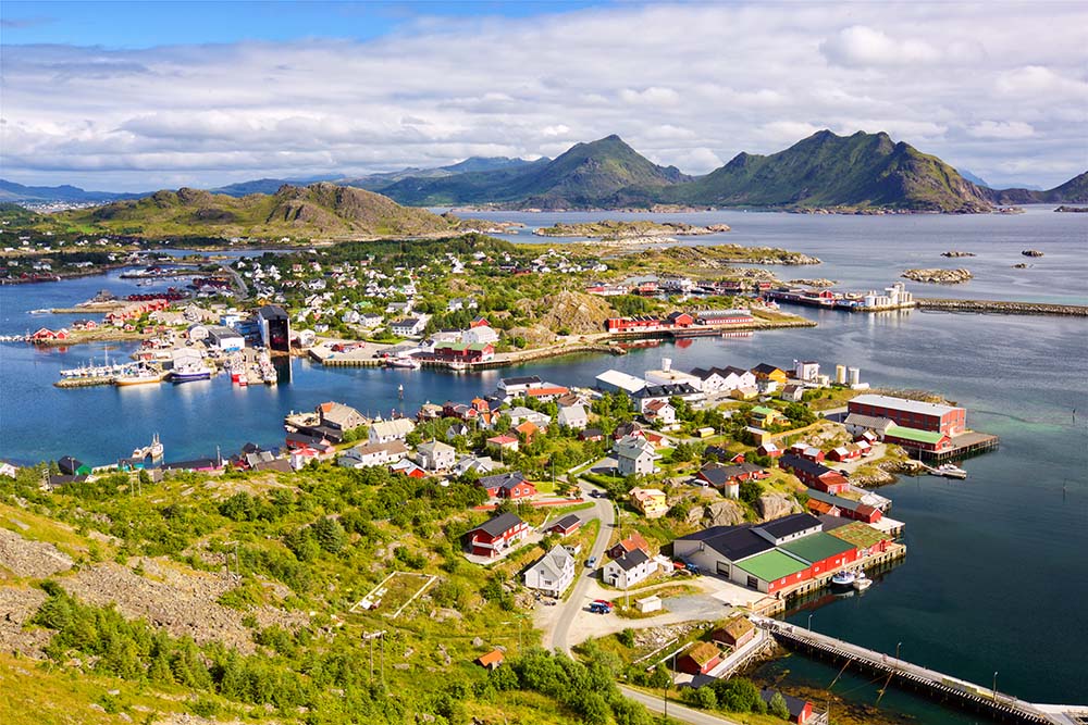 Best fishing villages in Lofoten Islands: Ballstad