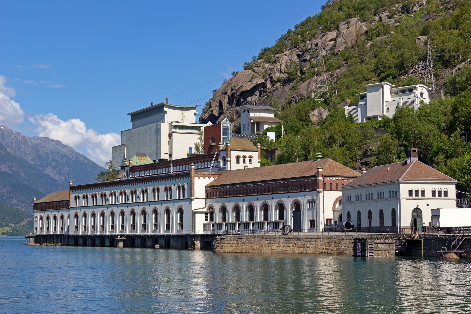 what to do in odda norway