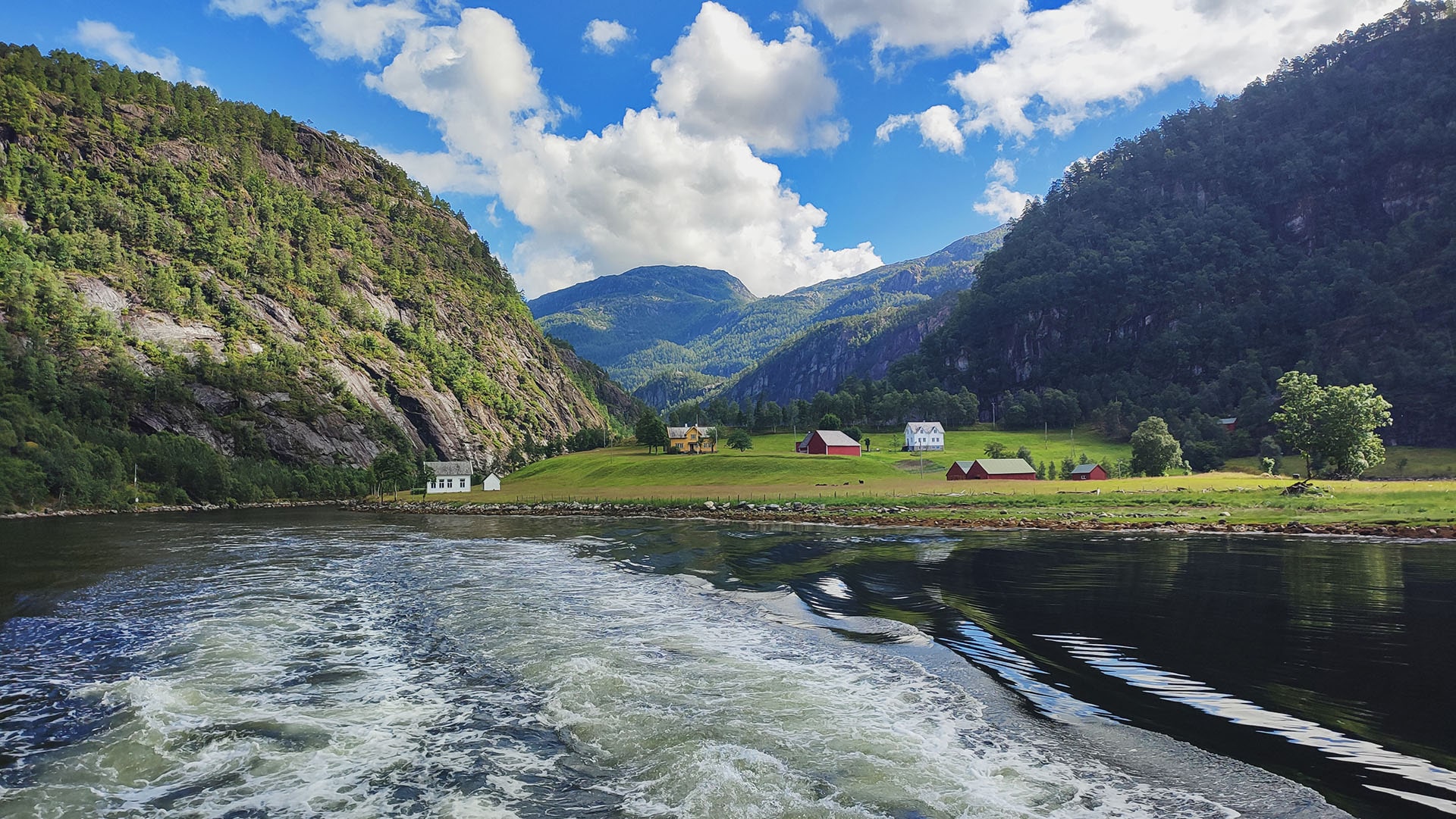 what to do around bergen: take a fjord cruise to Mostraumen