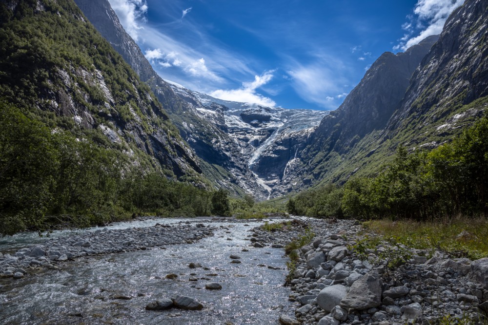 norway glaciers: Kjenndalsbreen