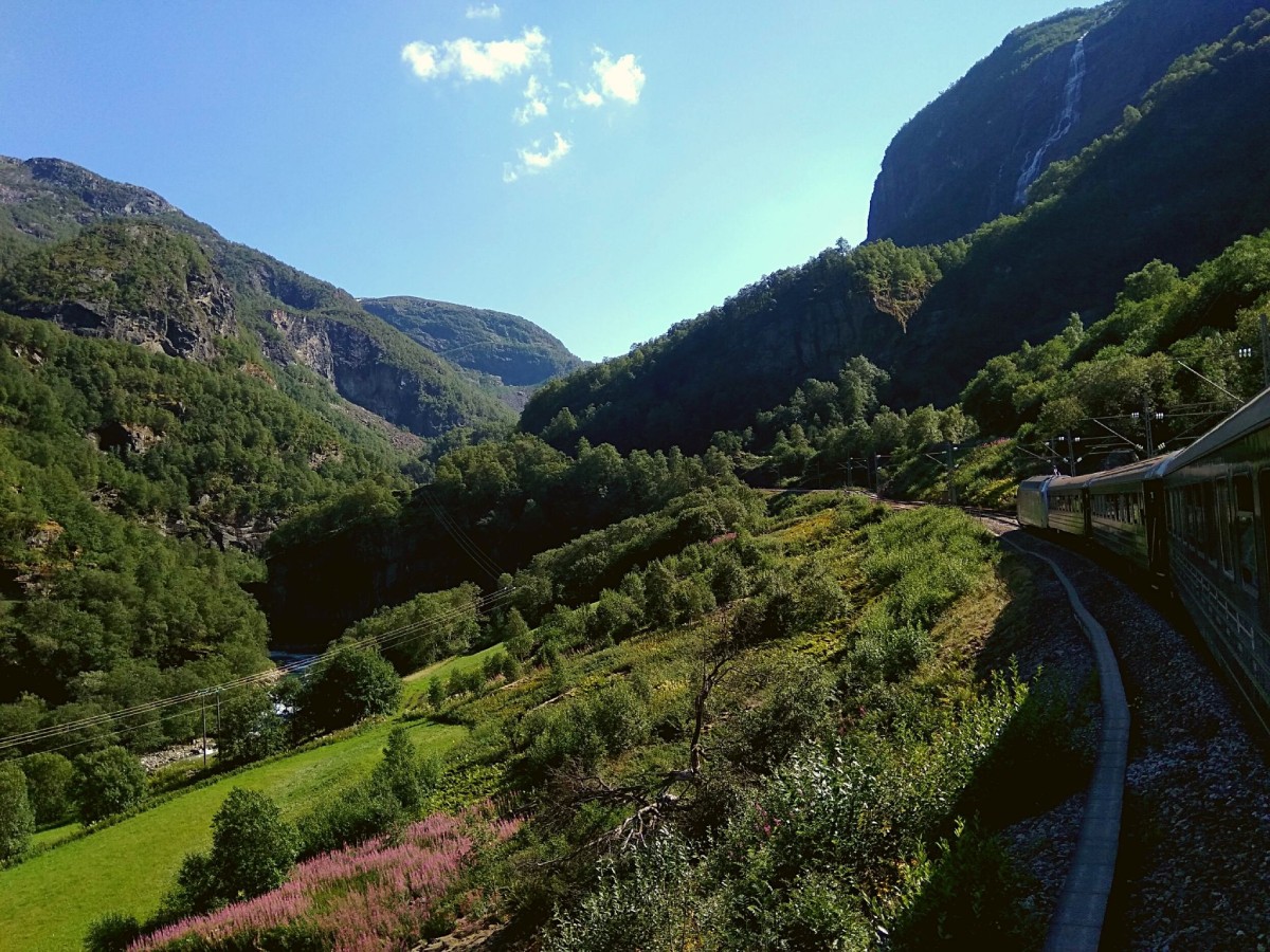 Is Norway in a Nutshell Worth It