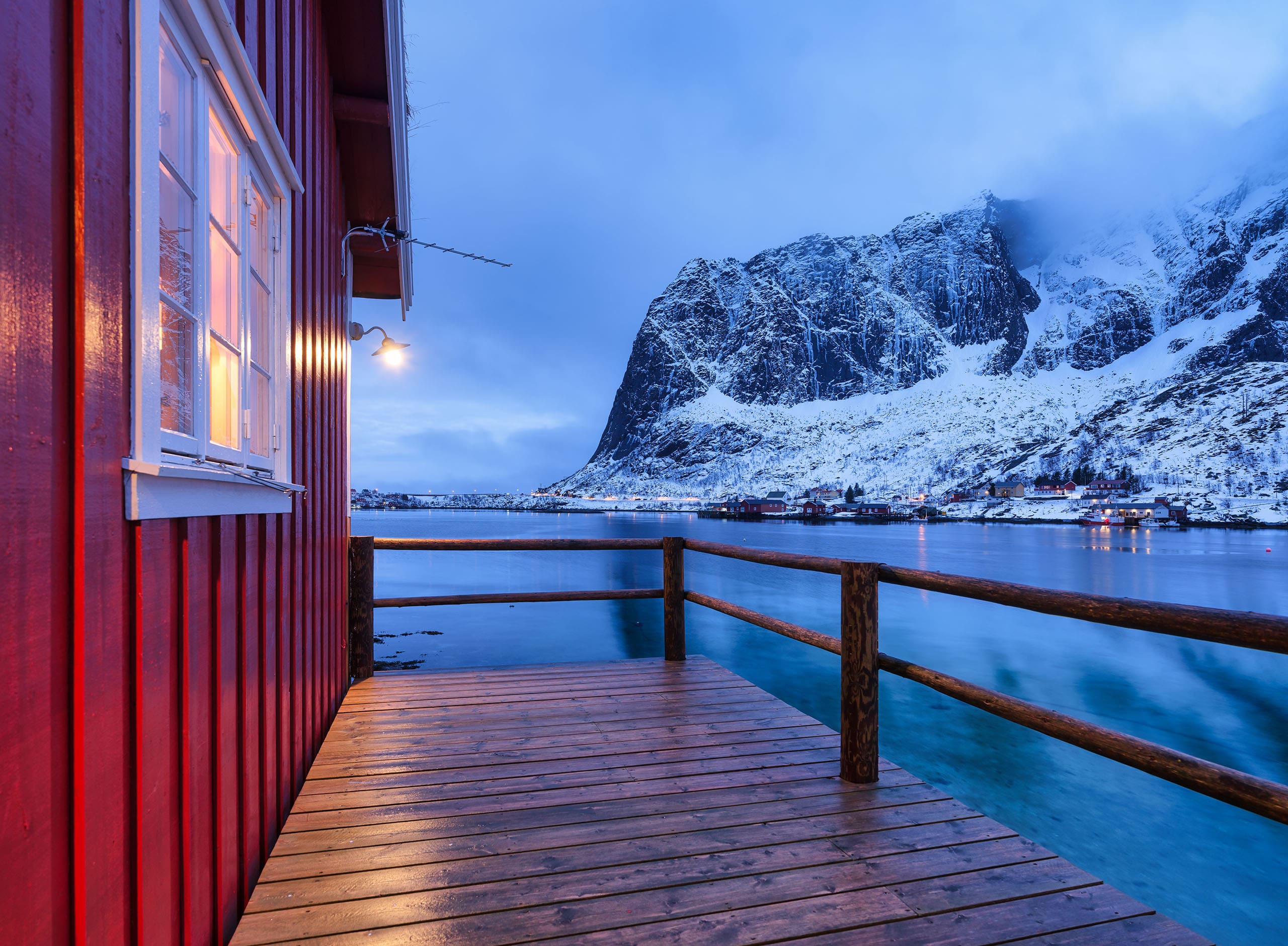 Travel to Lofoten in winter