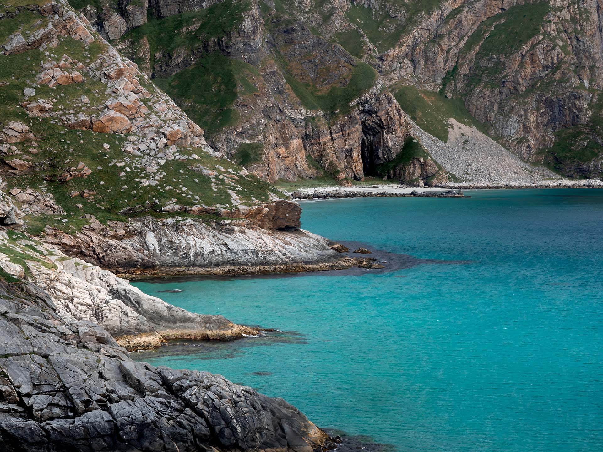 Lofotodden National Park tour and Refsvika cave exploration