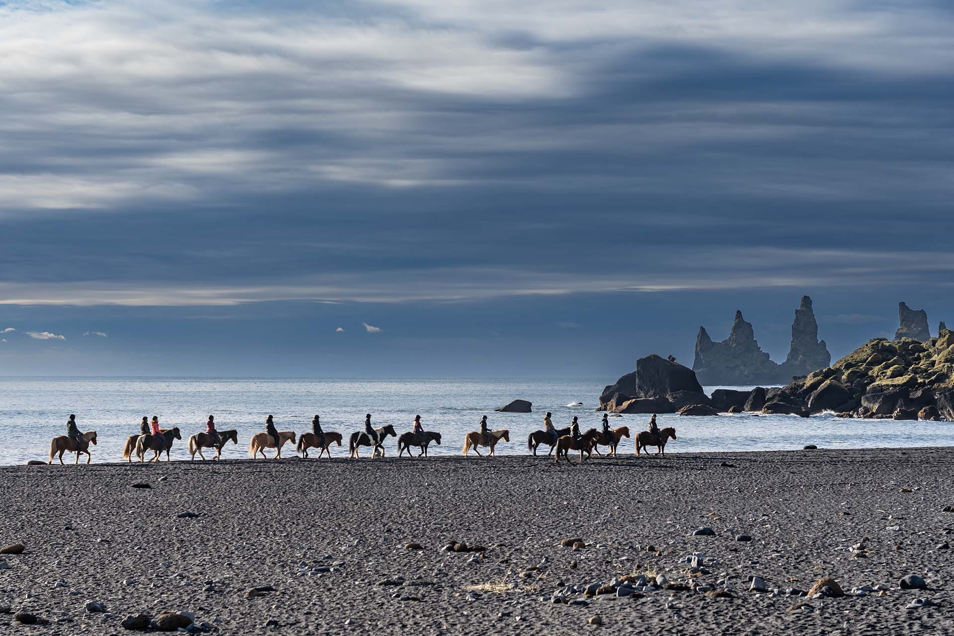 must-see places in Southern Iceland - Reynisfjara and Diamond beaches